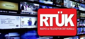 RTÜK Uzman Yardımcısı Nasıl Olunur ? RTÜK Personeli Nasıl Olunur ? RTÜK Uzman Yardımcısı Nasıl Olunur ? Ülkemizde özel radyo ve televizyon yayınları 1990 yılından itibaren herhangi bir yasal düzenlemeye tabi olmaksızın başladı. Bunların ilkleri olanlar; Magic box’ın şarkısını, teleonu, hbb’yi hatırlayanlar olacaktır mutlaka. Radyo ve Televizyon Üst Kurulu ise 1194 yılında radyo ve televizyon faaliyetlerini düzenlemek ve denetlemek üzere kuruldu.